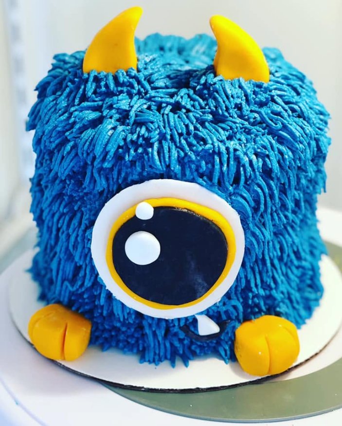 Monster Cake — custom cake by Zugar Coma Zweetz