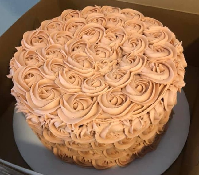 Specialty Cake — custom cake by Zugar Coma Zweetz